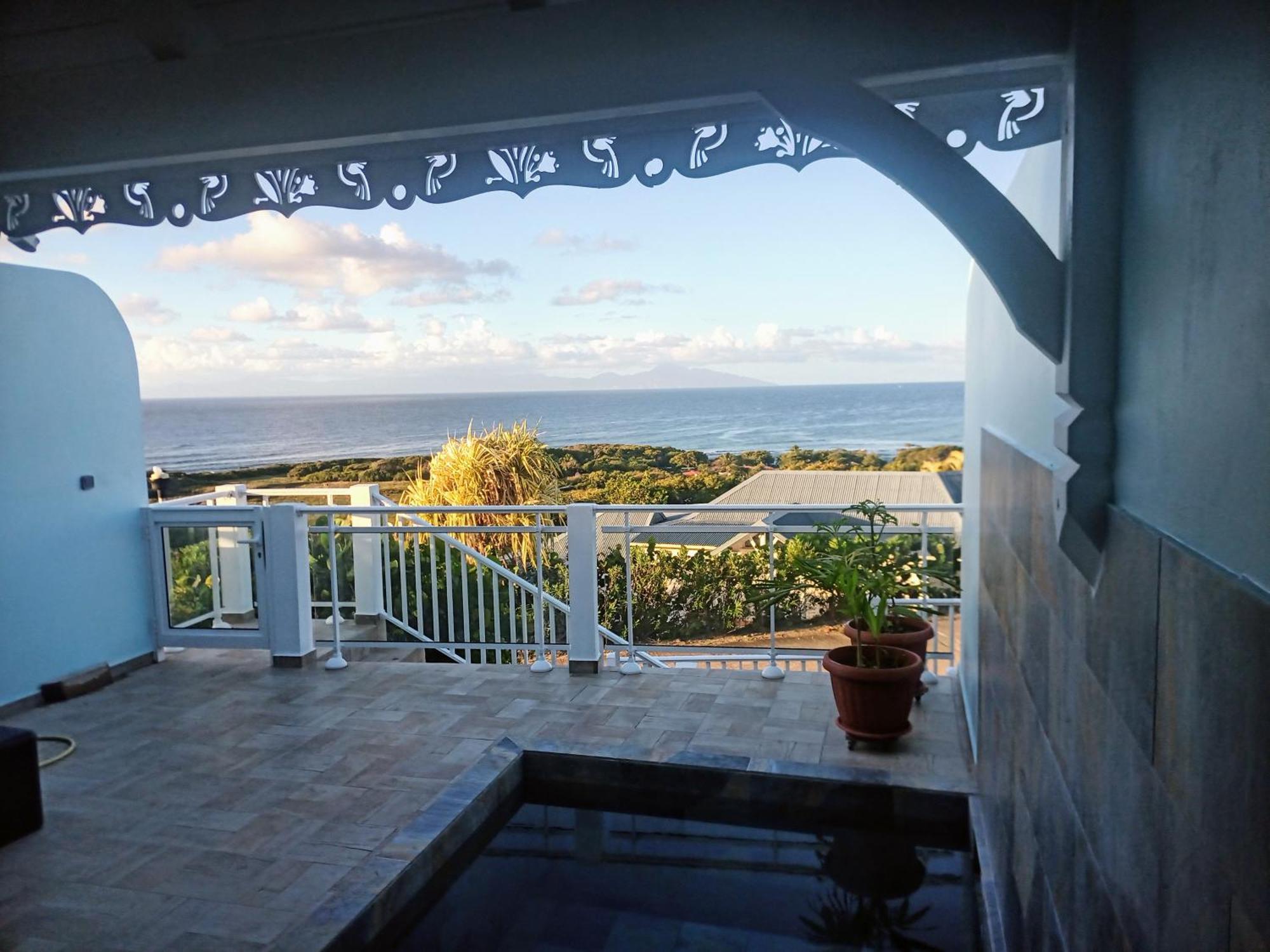 Aux Colibris Amoureux : Loft De Standing Avec Vue Mer Grand-Bourg  Exterior foto